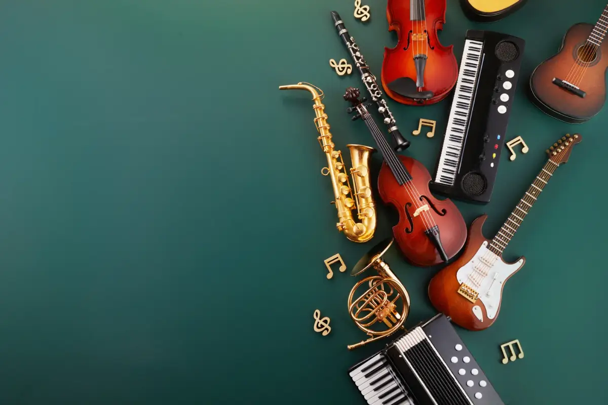 音楽活動を彩るさまざまな楽器
